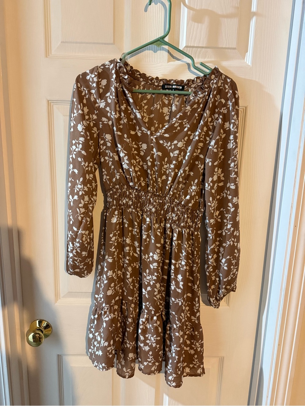 Steve Madden Brown Floral Smocked-Waist Long Sleeve Dress